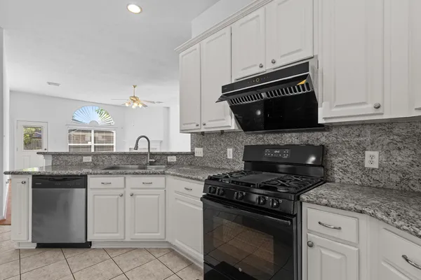 $2,390 | 1703 Fossil Park Drive, Katy, TX 77494