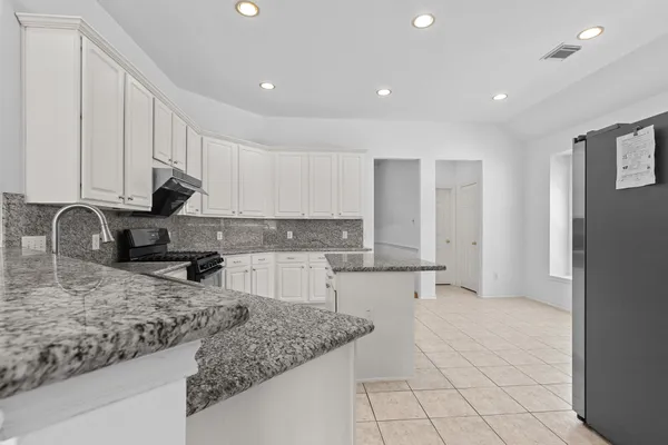 $2,390 | 1703 Fossil Park Drive, Katy, TX 77494