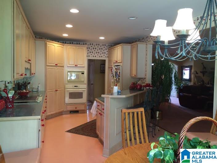 649 Wisteria Way Gardendale, AL 35071 - Photo 5 of 24