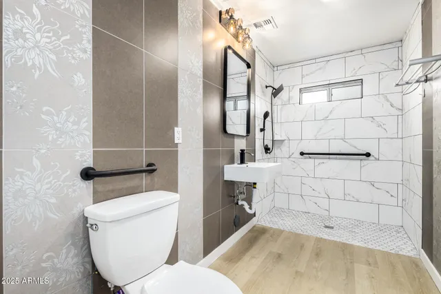 $1,750,000 | 1606 West Keim Drive, Phoenix, AZ 85015