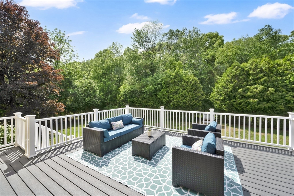 51 Lantern Lane West Springfield, MA 01089 - Photo 35 of 42