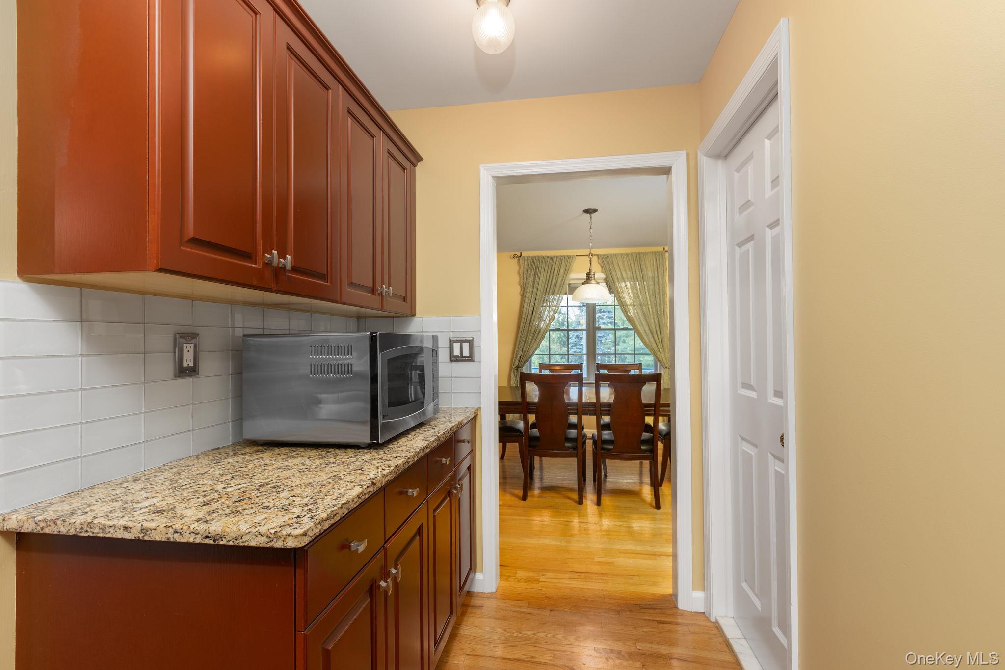 2211 Crompond Road Yorktown Heights, NY 10598 - Photo 11 of 38 Butlers Pantry