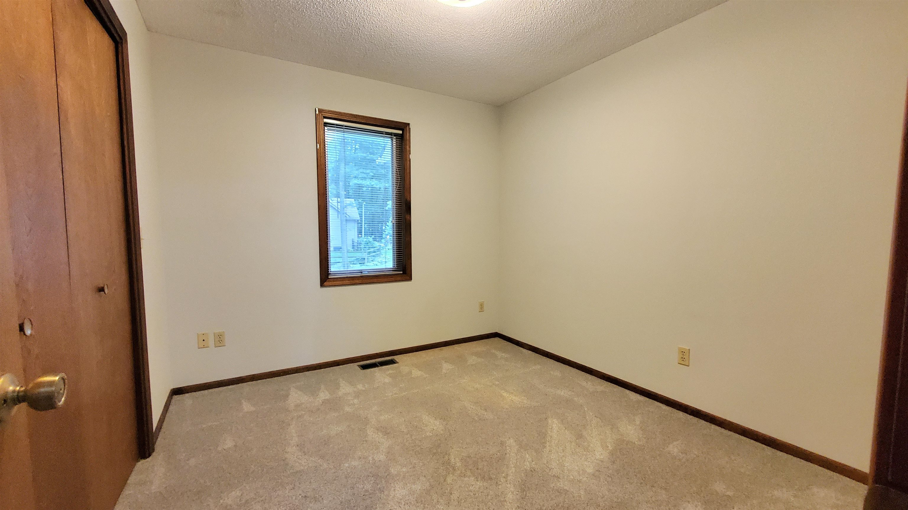 4928 Webster Road New Haven, IN 46774 - Photo 23 of 49 Gallery Image 23