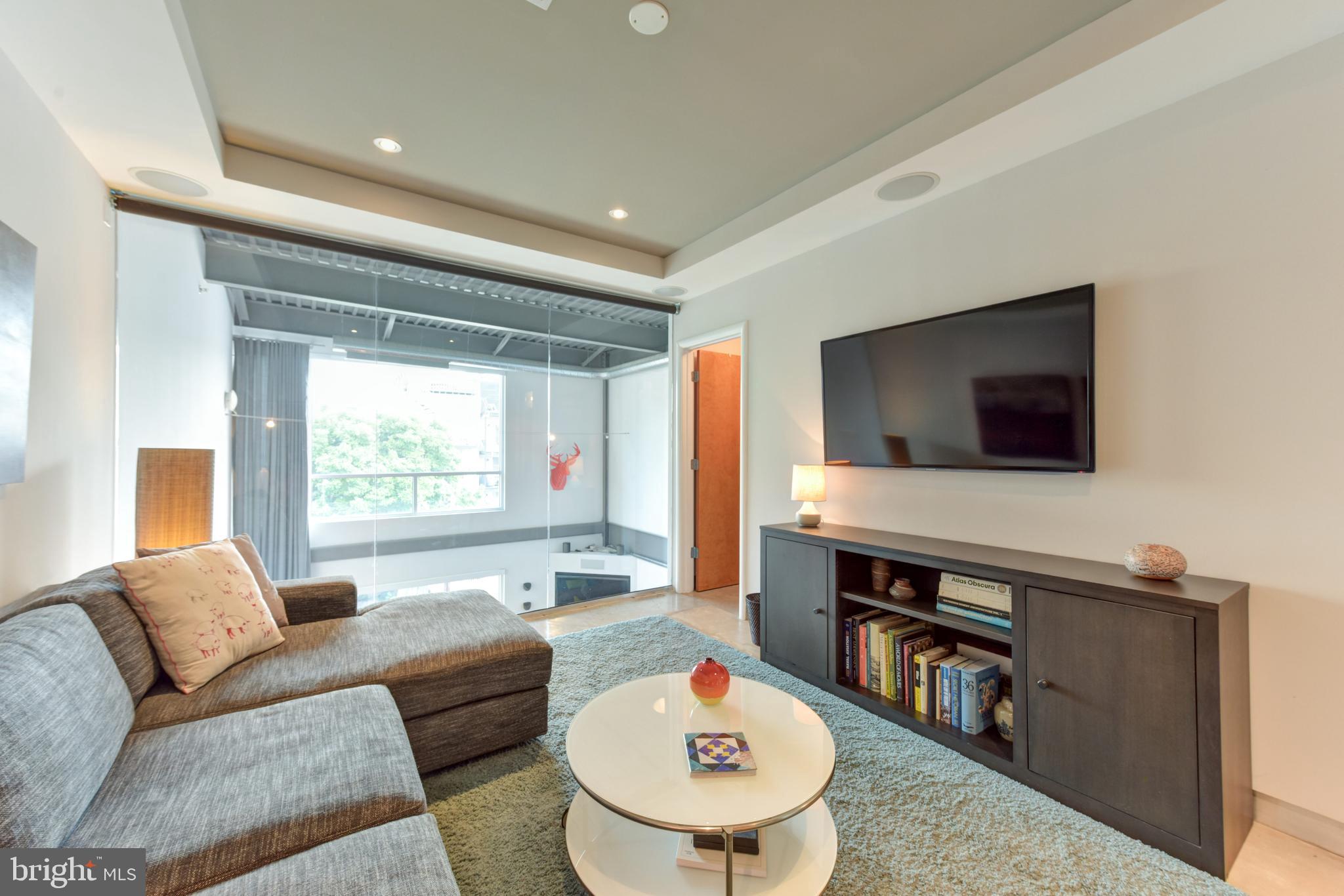 2351 Champlain Street Northwest, Unit P2 Washington, DC 20009 - Photo 12 of 31