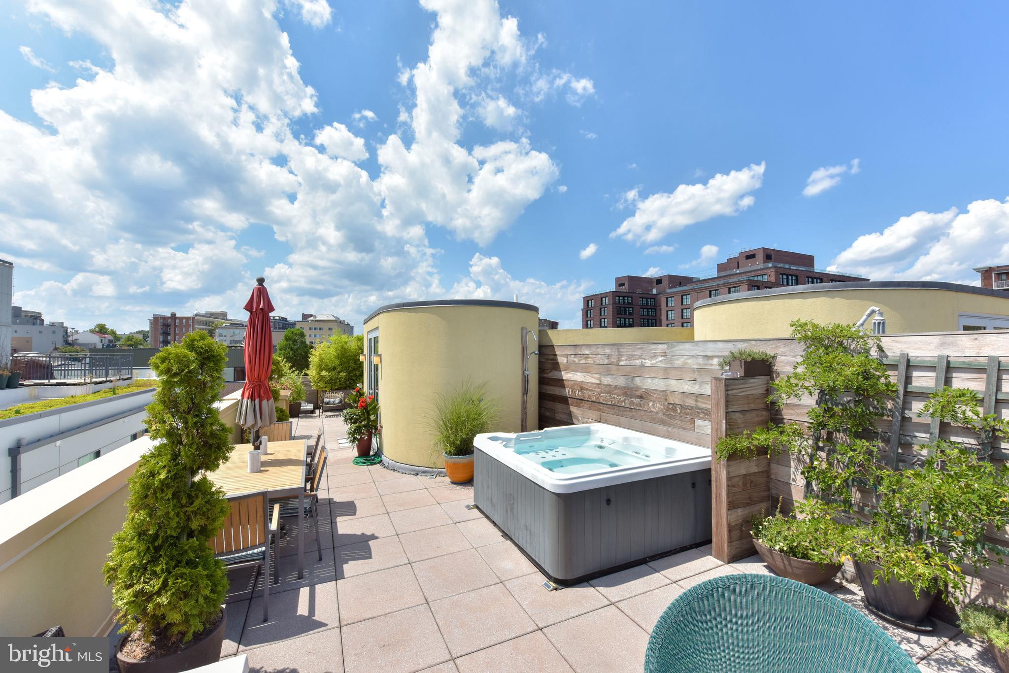 2351 Champlain Street Northwest, Unit P2 Washington, DC 20009 - Photo 27 of 31