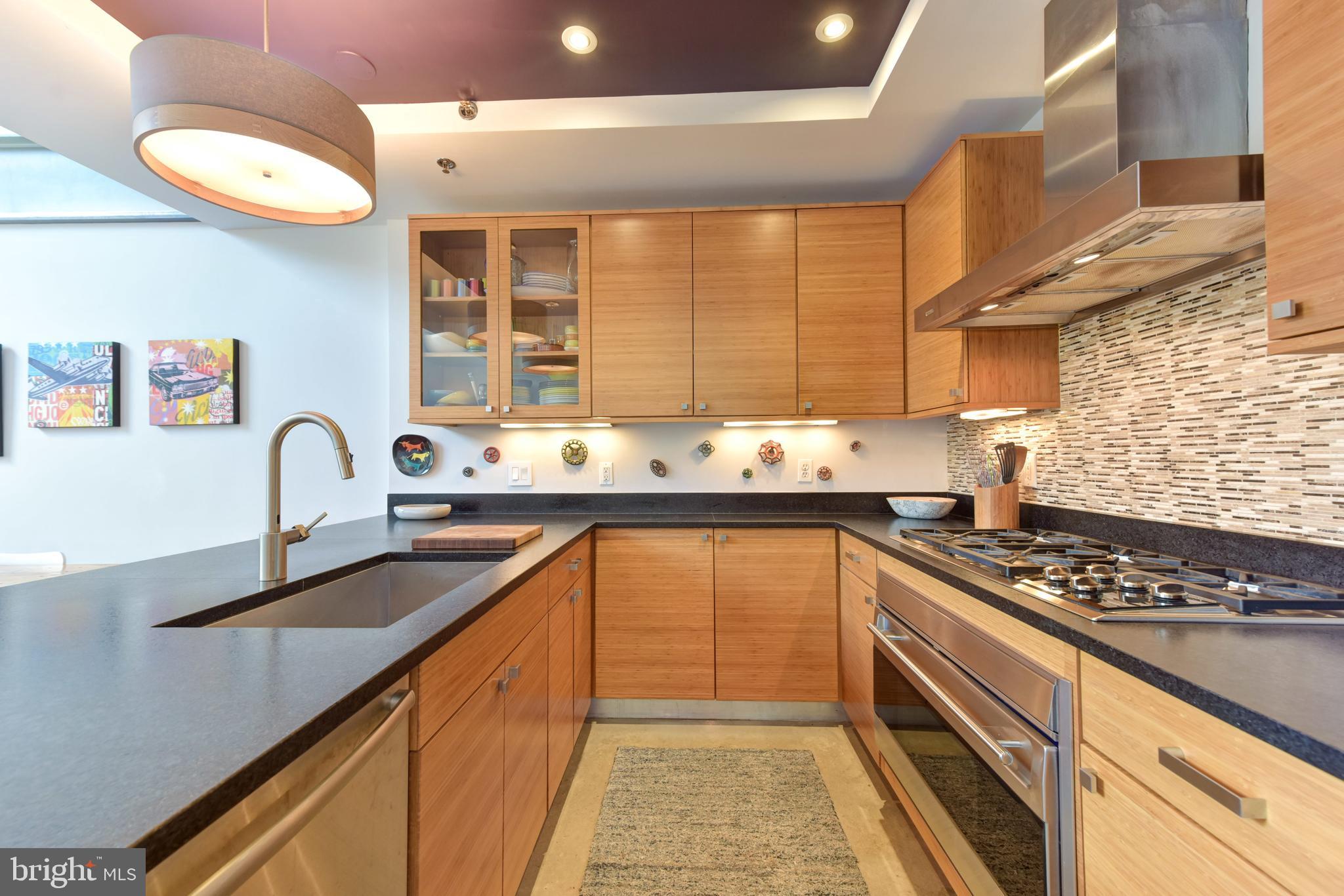 2351 Champlain Street Northwest, Unit P2 Washington, DC 20009 - Photo 6 of 31