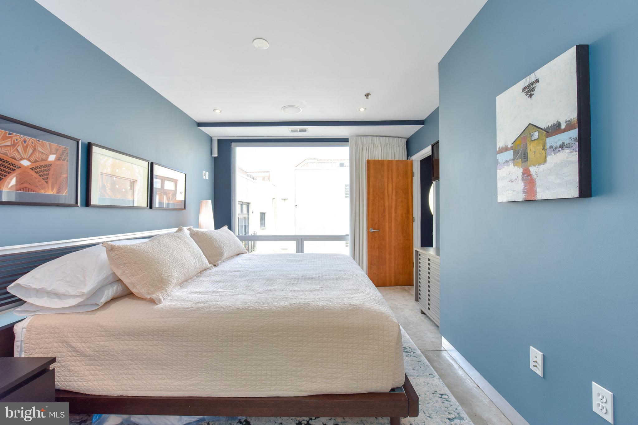 2351 Champlain Street Northwest, Unit P2 Washington, DC 20009 - Photo 10 of 31