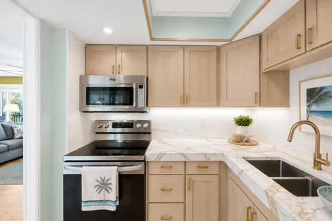 $189,900 | 1820 New Palm Way, Unit 308, Boynton Beach, FL 33435