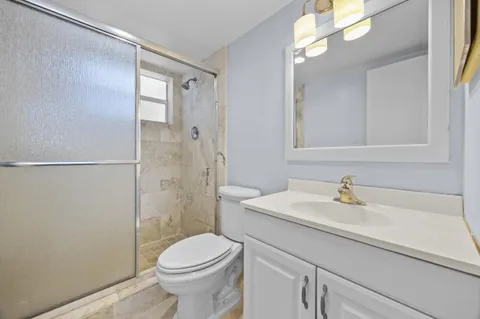 $189,900 | 1820 New Palm Way, Unit 308, Boynton Beach, FL 33435