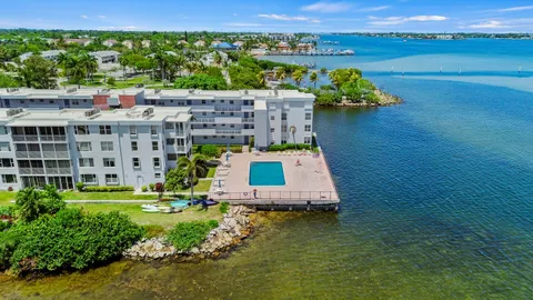$189,900 | 1820 New Palm Way, Unit 308, Boynton Beach, FL 33435