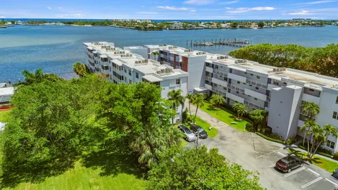 $189,900 | 1820 New Palm Way, Unit 308, Boynton Beach, FL 33435