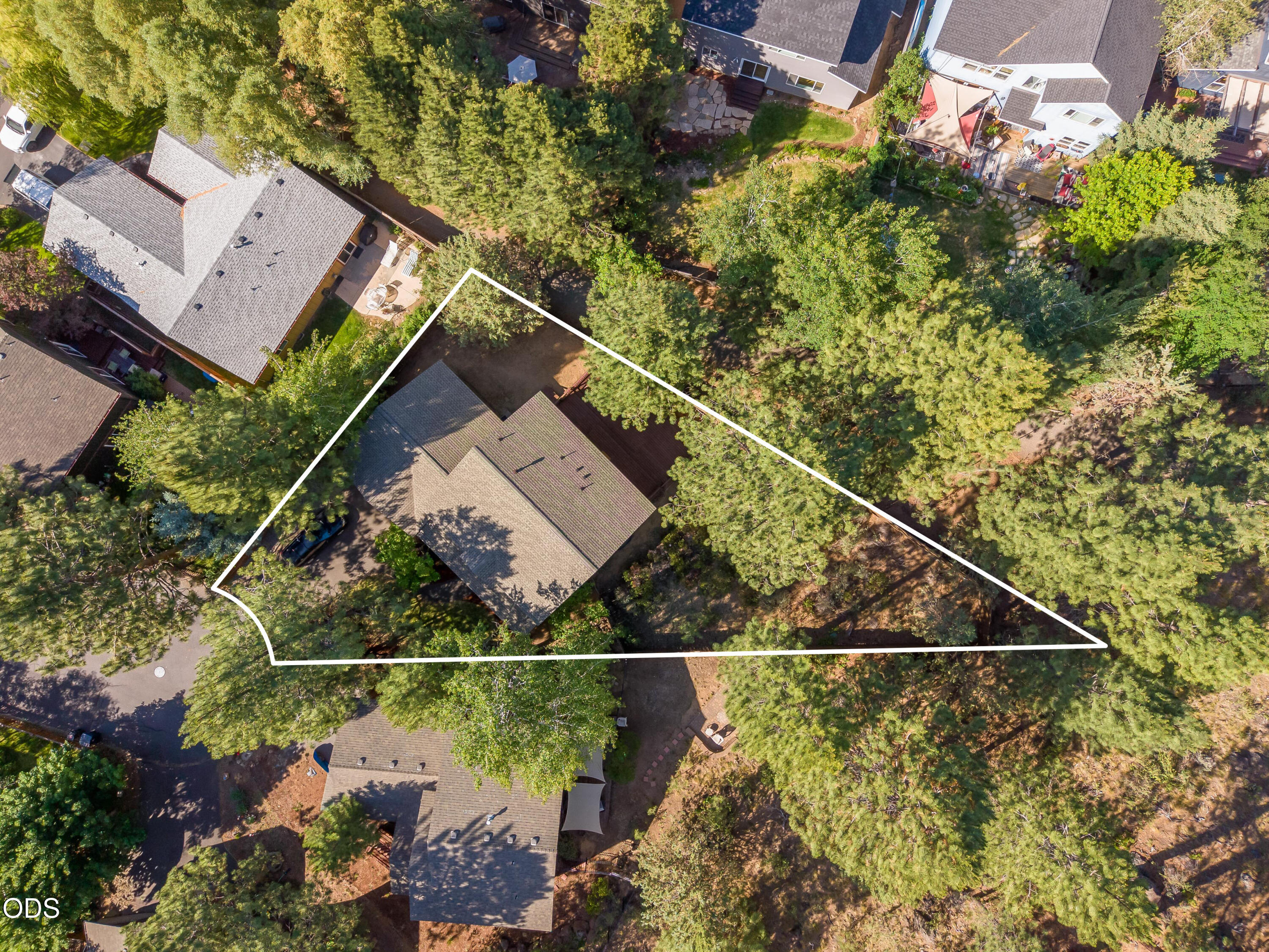 61192 Southwest Tall Timber Court Bend, OR 97702 - Photo 42 of 45