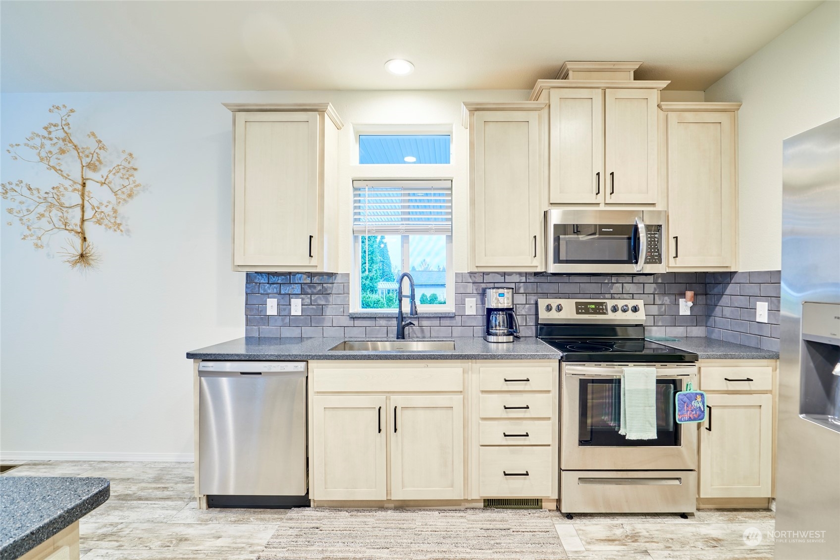23825 15th Avenue Southeast, Unit 67 Bothell, WA 98021 - Photo 11 of 35 Gallery Image 11