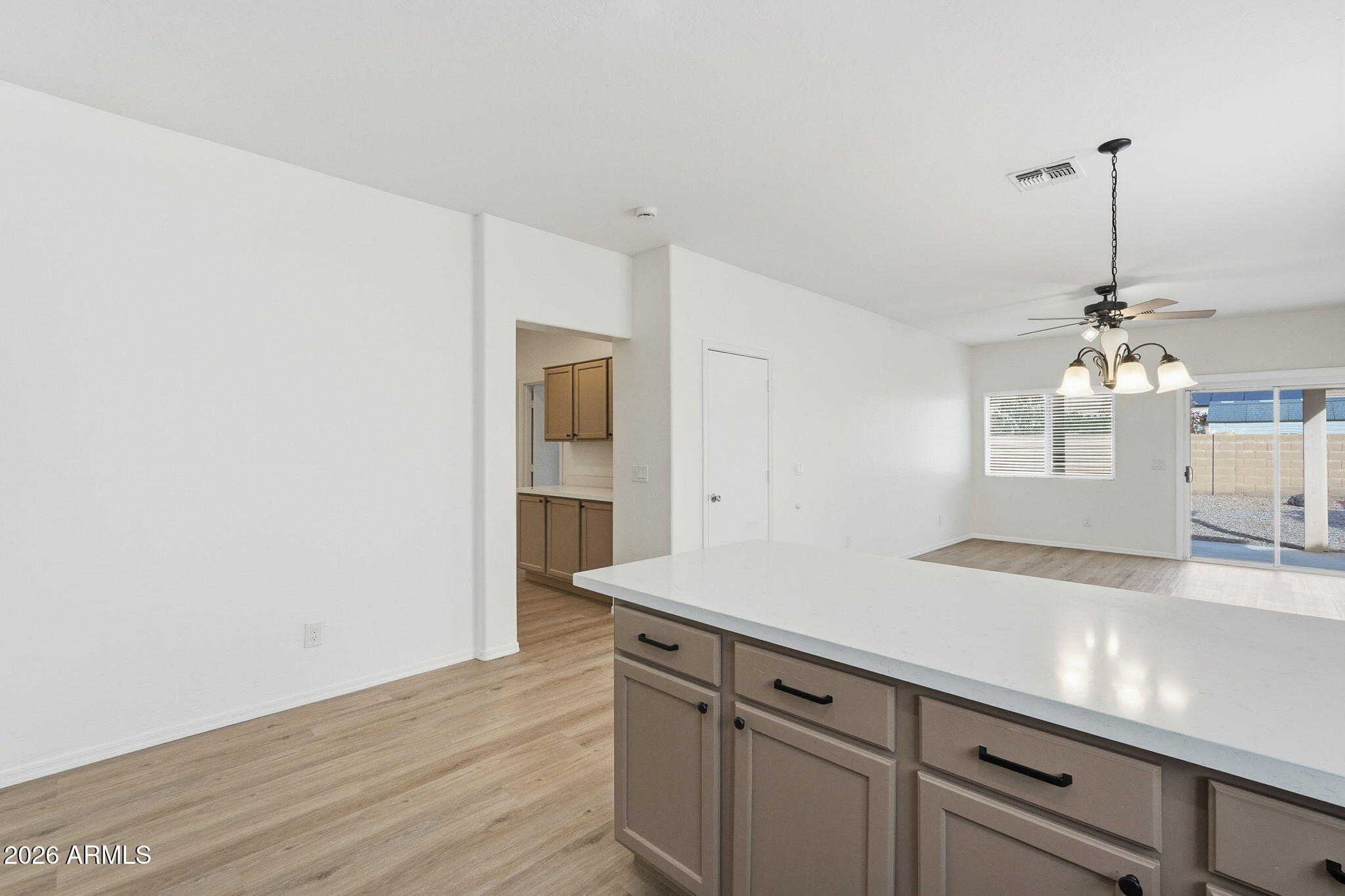 710 West Spruell Avenue Coolidge, AZ 85128 - Photo 3 of 32 011_ListerPros