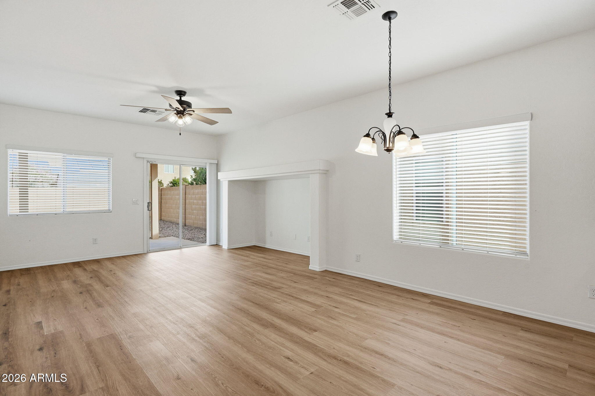 710 West Spruell Avenue Coolidge, AZ 85128 - Photo 8 of 32 014_ListerPros