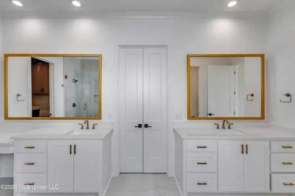 $725,000 | 114 Charleston Circle, Madison, MS 39110