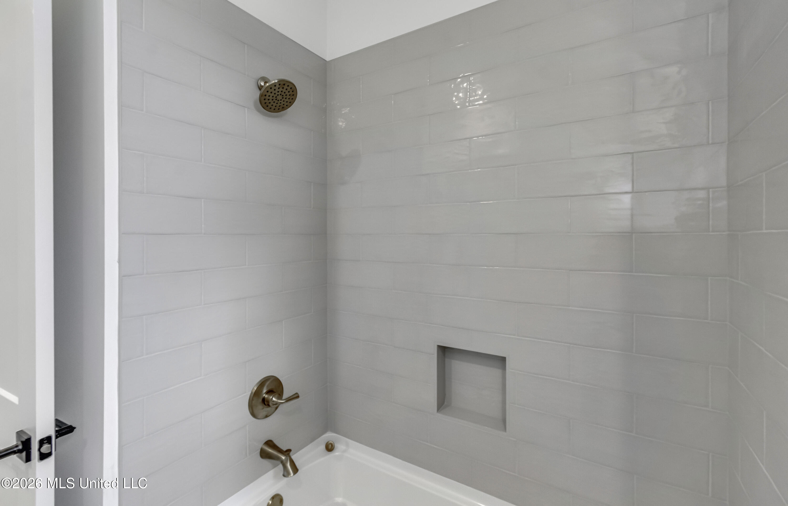 114 Charleston Circle Madison, MS 39110 - Photo 18 of 25 114 Charleston Cv--21