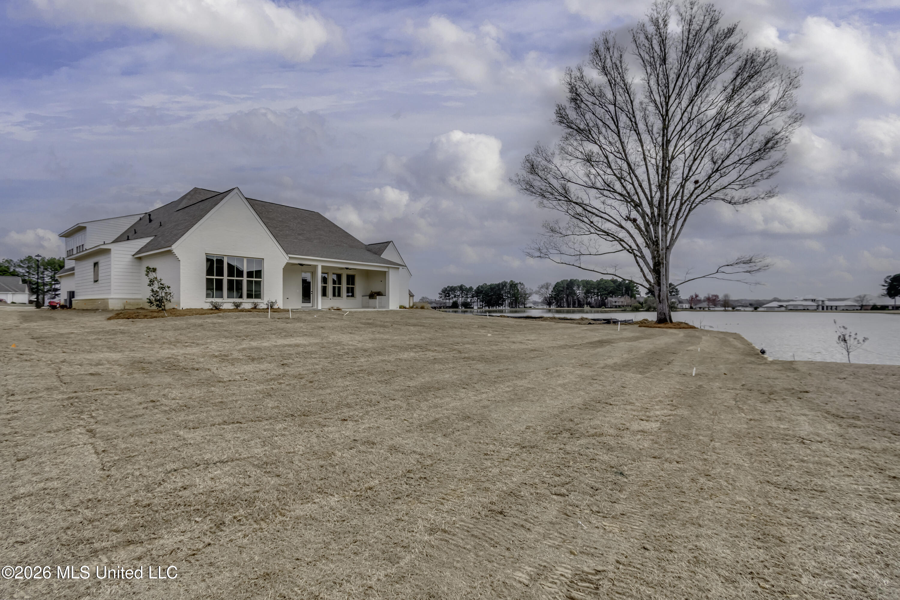 114 Charleston Circle Madison, MS 39110 - Photo 2 of 25 114 Charleston Cv--5