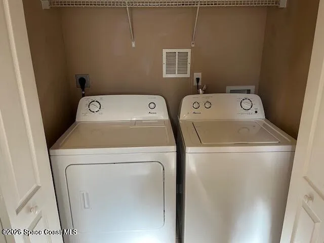 $1,700 | 1035 Venetian Drive, Unit 203, Melbourne, FL 32904