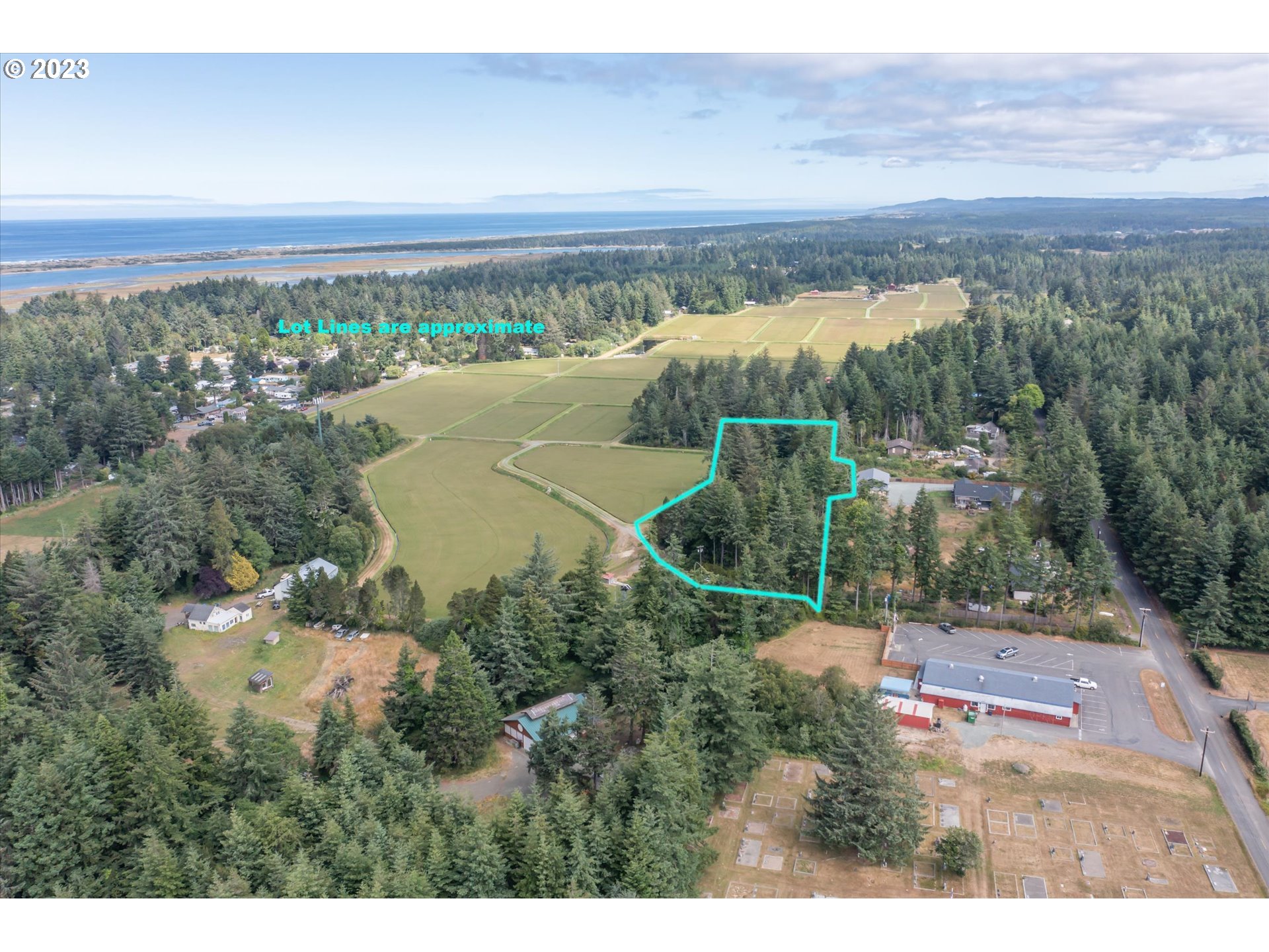55370 Bates Road Bandon, OR 97411 - Photo 9 of 45 Gallery Image 9
