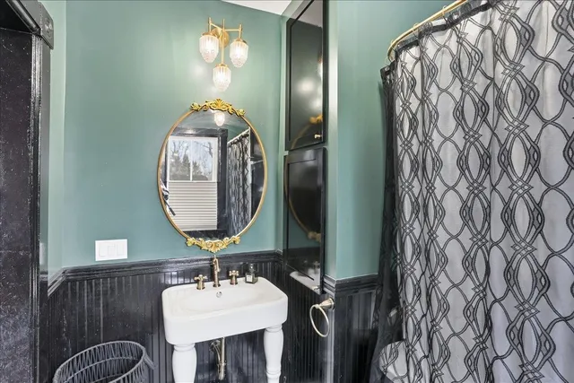 $949,900 | 161 Harbor Road, Shelburne, VT 05482