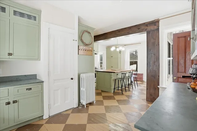 $949,900 | 161 Harbor Road, Shelburne, VT 05482