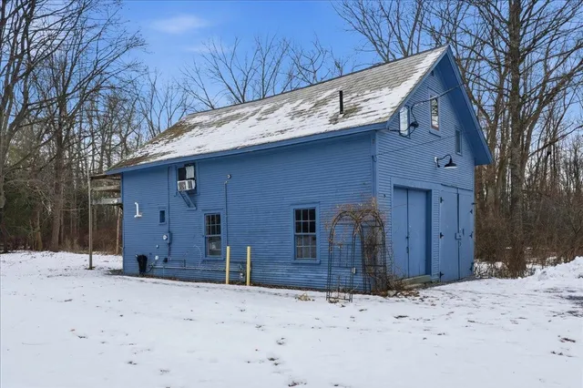 $949,900 | 161 Harbor Road, Shelburne, VT 05482