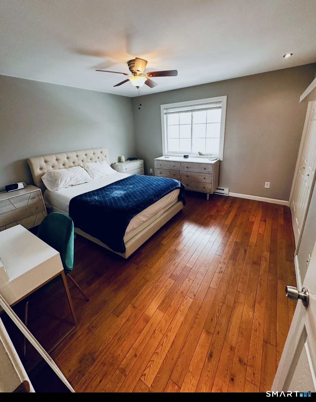 519 Scott Road, Unit 58 Waterbury, CT 06705 - Photo 12 of 19 a bedroom with bed and window