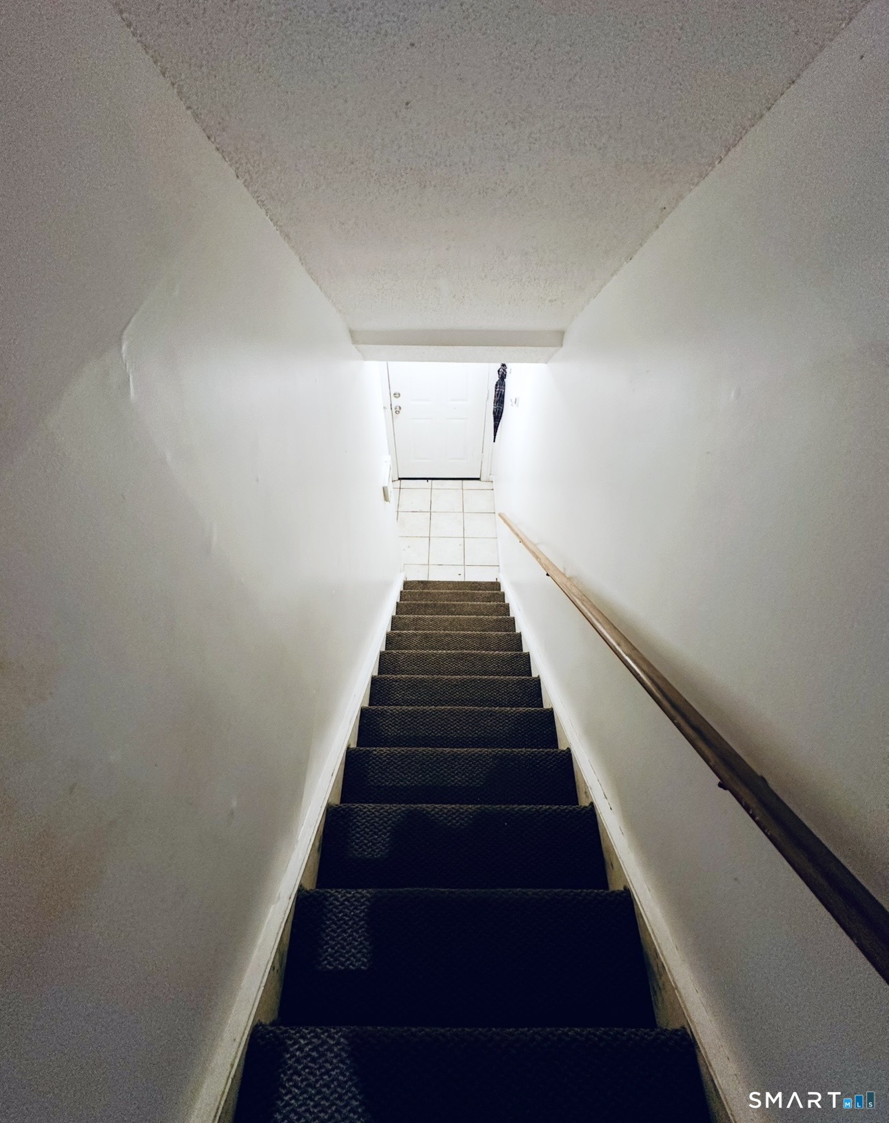 519 Scott Road, Unit 58 Waterbury, CT 06705 - Photo 16 of 19 a view of entryway