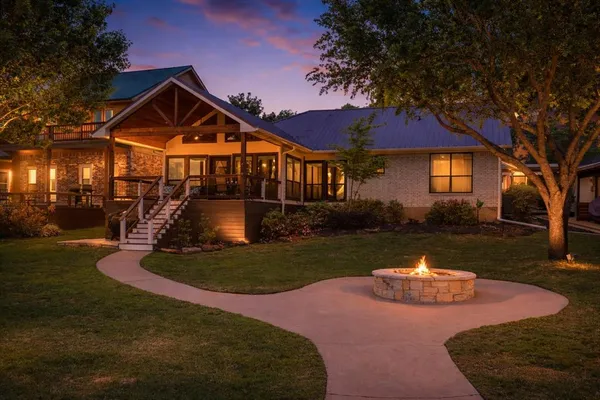 $647,000 | 313 Lake Front Drive, Mabank, TX 75156