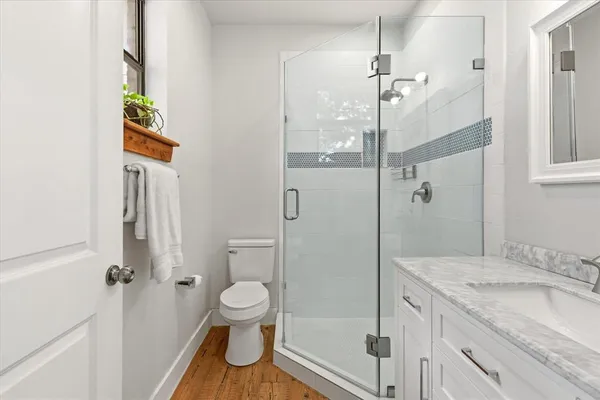 $647,000 | 313 Lake Front Drive, Mabank, TX 75156