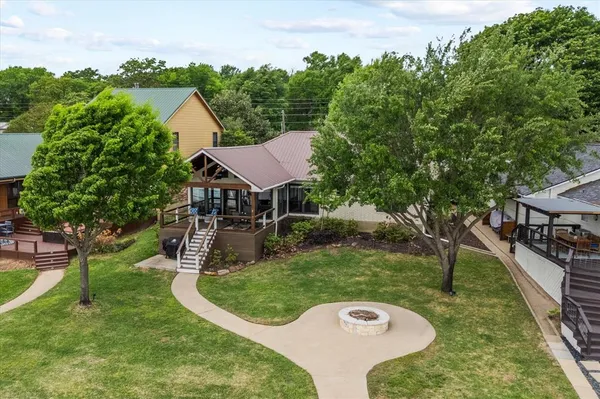 $647,000 | 313 Lake Front Drive, Mabank, TX 75156