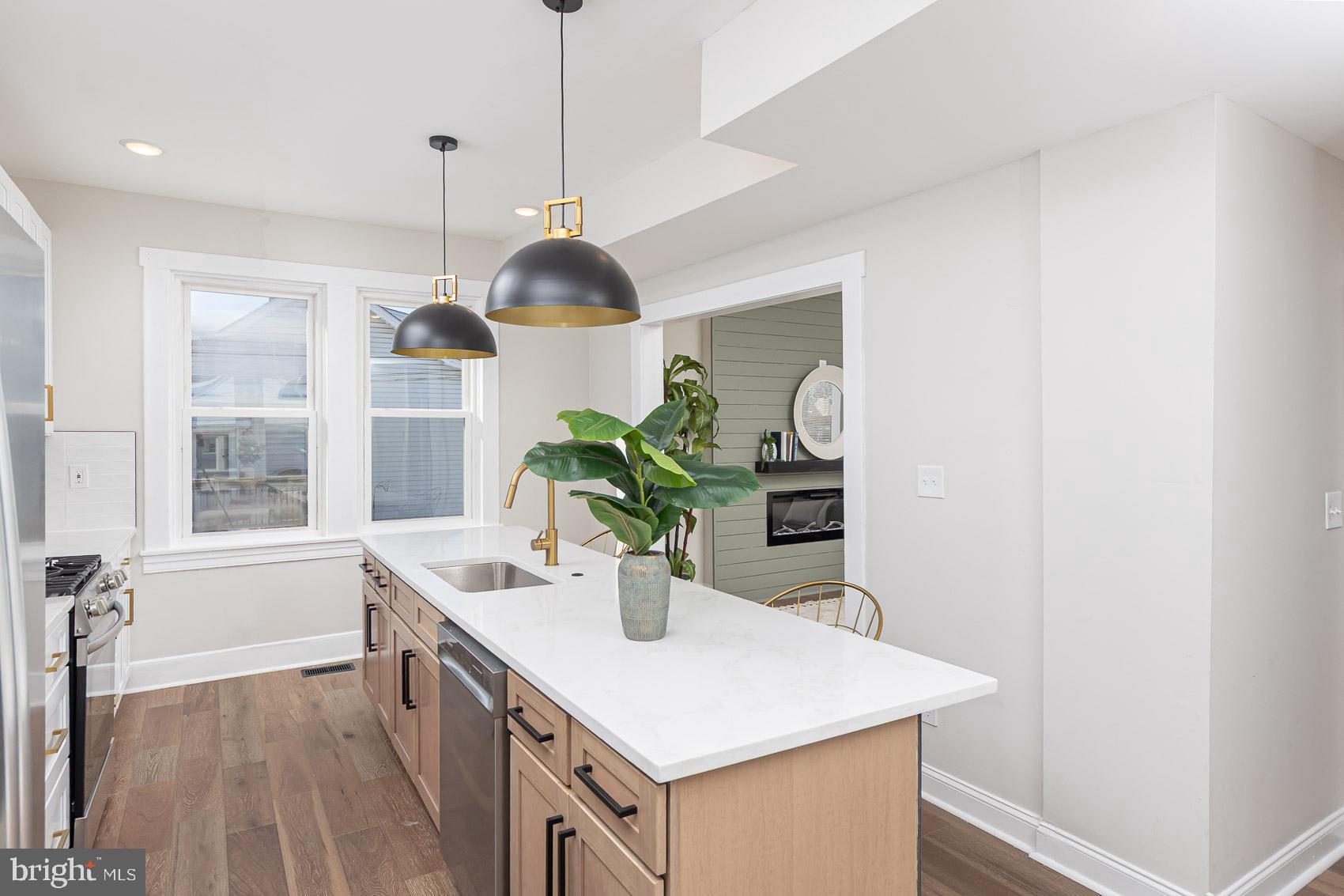 7701 Old Harford Road Parkville, MD 21234 - Photo 5 of 32