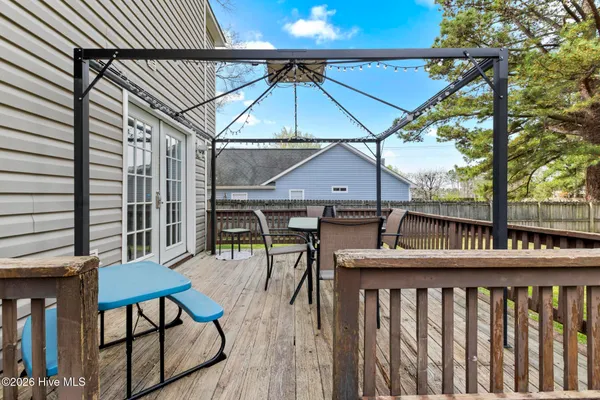 $324,900 | 169 Audubon Drive, Jacksonville, NC 28546