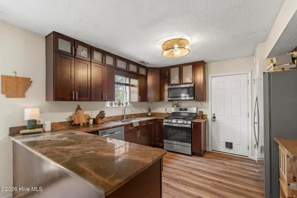 $324,900 | 169 Audubon Drive, Jacksonville, NC 28546