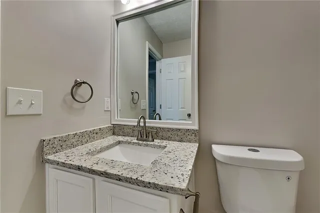 $2,150 | 2910 Evergreen Eve Crossing, Dacula, GA 30019