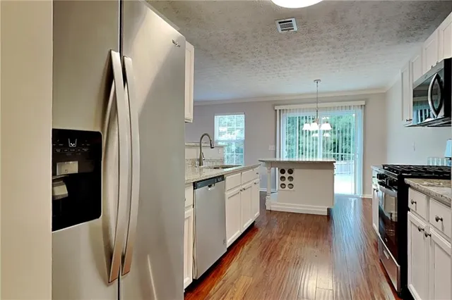 $2,150 | 2910 Evergreen Eve Crossing, Dacula, GA 30019