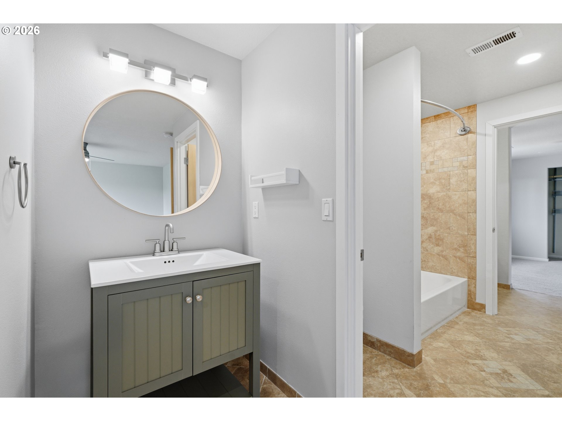 3340 Northwest Julia Street Camas, WA 98607 - Photo 32 of 48 Attached Bathroom #1