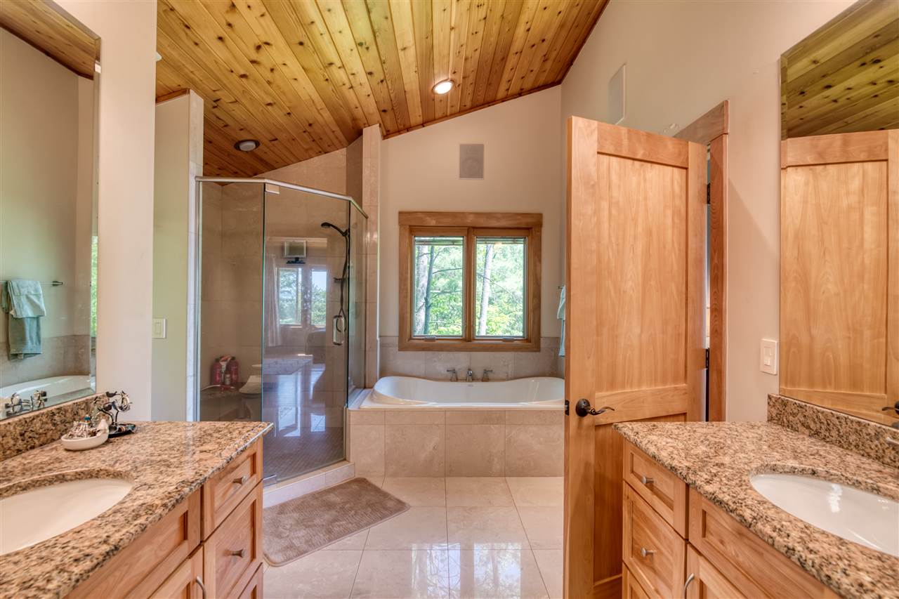 606 Hidden Valley Road Traverse City, MI 49686 - Photo 22 of 59 1862574-21.JPG