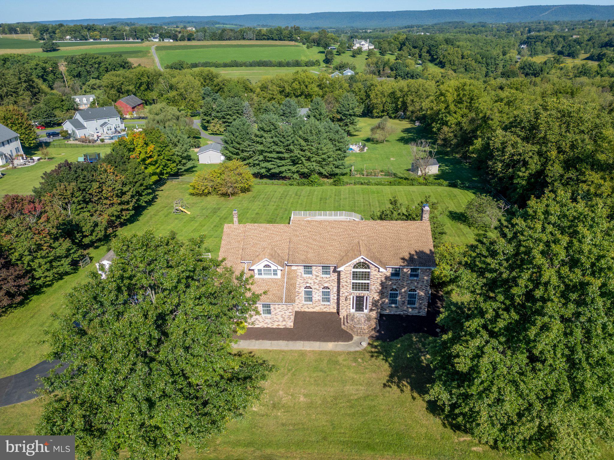 630 Clearfield Road Nazareth, PA 18064 - Photo 7 of 96 Gallery Image 7