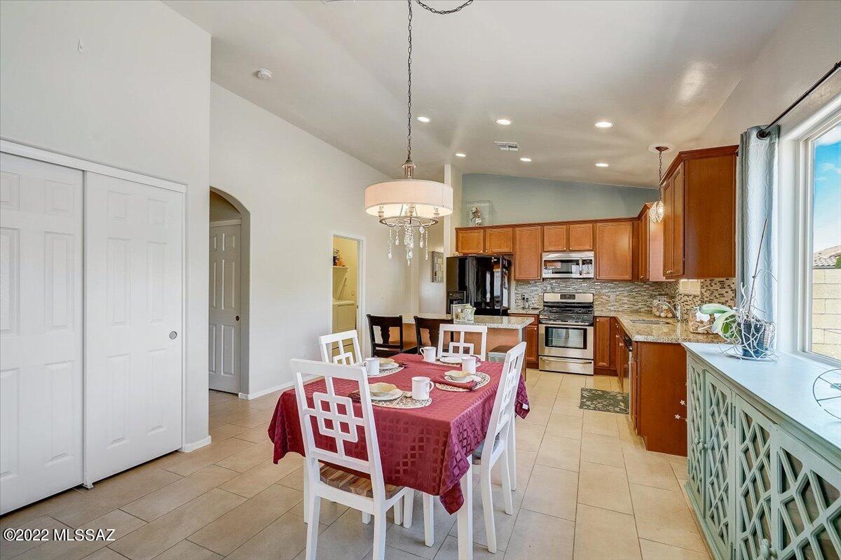 39201 Rodeo Buckle Drive Saddlebrooke, AZ 85739 - Photo 7 of 42