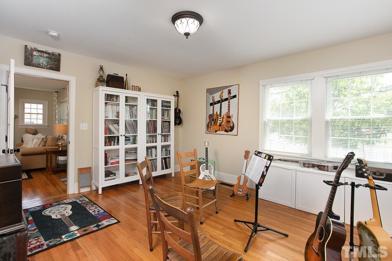 2108 Chapel Hill Road Durham, NC 27707 - Photo 12 of 51 Gallery Image 12