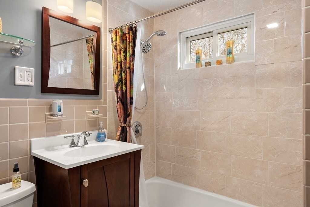 22 Holmes Road Medford, MA 02155 - Photo 14 of 32 Gallery Image 14