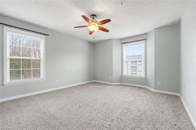 $1,300 | 421 Rivertree Lane, Winston-Salem, NC 27103