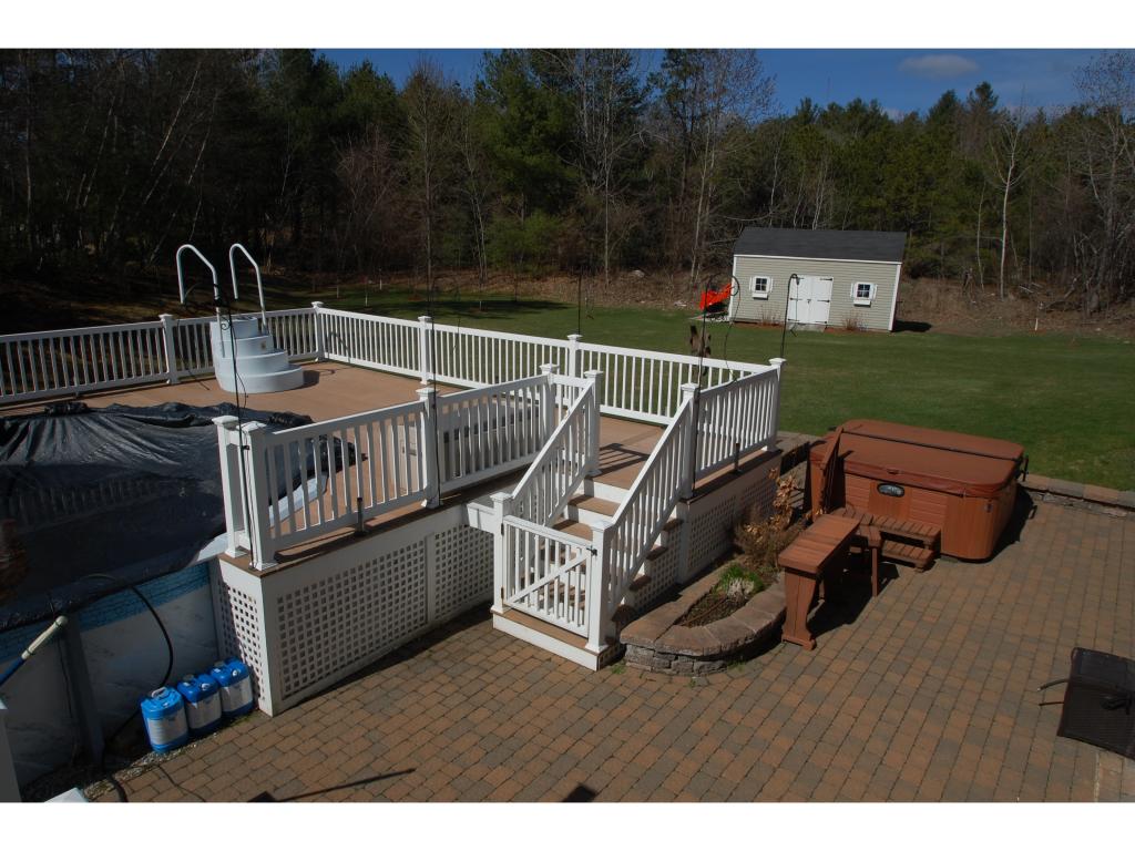 66 Duncan Farms Road Manchester, NH 03102 - Photo 25 of 35