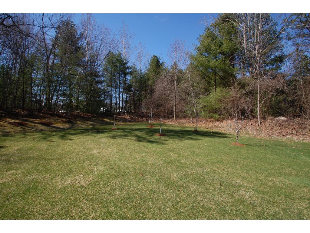 66 Duncan Farms Road Manchester, NH 03102 - Photo 33 of 35