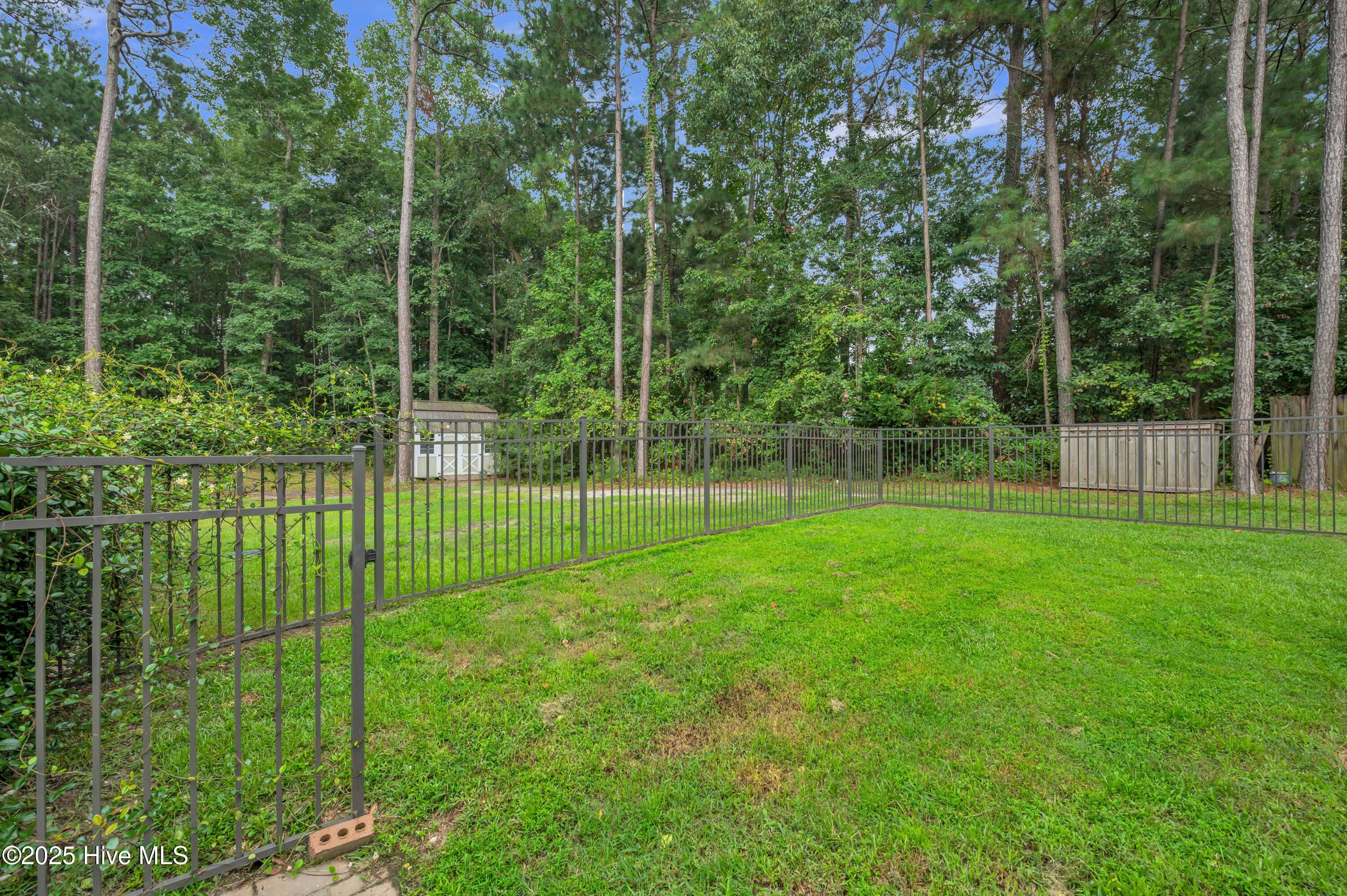 102 Chuckanut Drive Hampstead, NC 28443 - Photo 37 of 46 37_102 chuckanut dr-00037