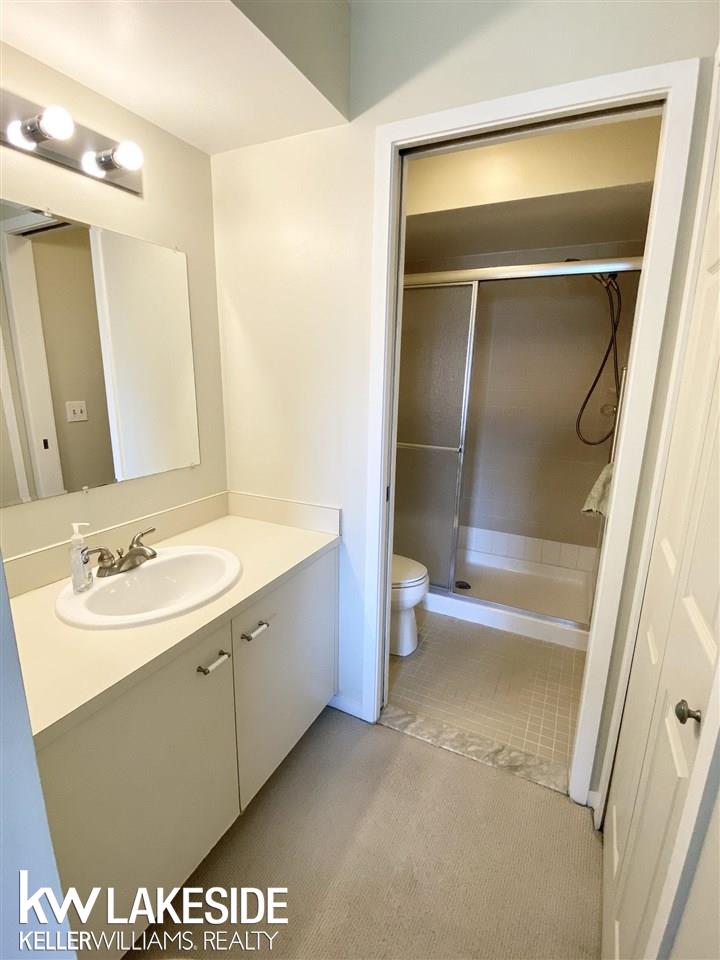 643 Ashley Circle Rochester Hills, MI 48307 - Photo 34 of 36 Gallery Image 34