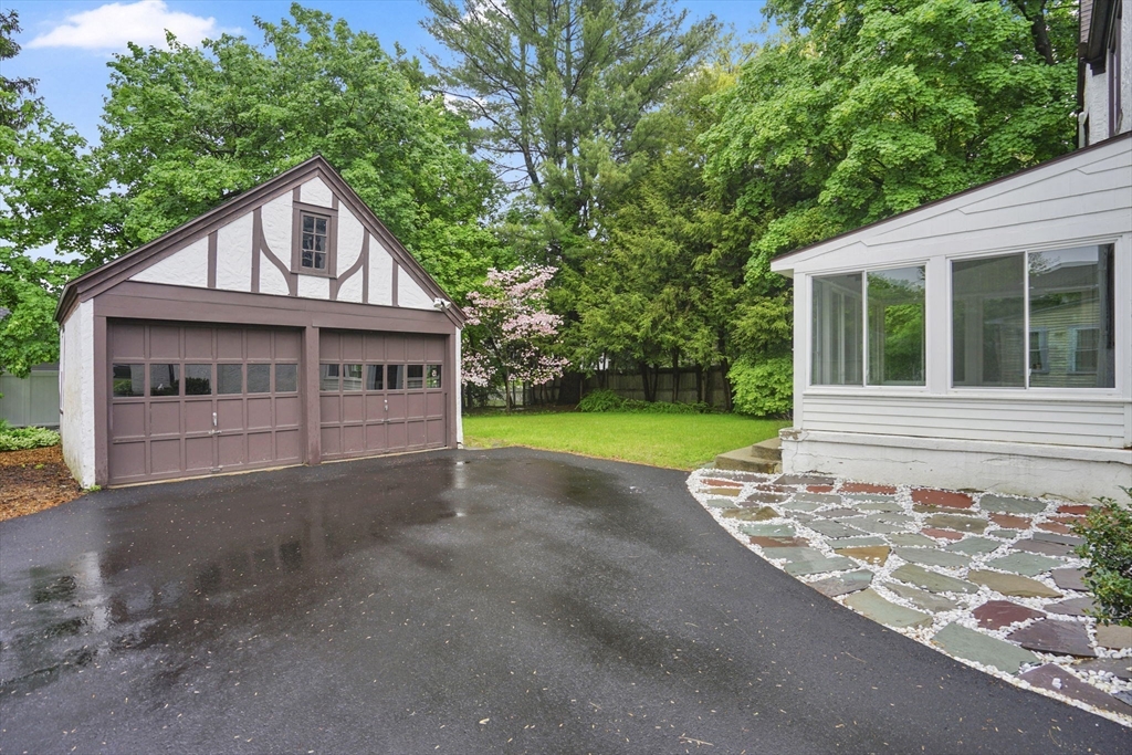 158 Wenonah Road Longmeadow, MA 01106 - Photo 33 of 35