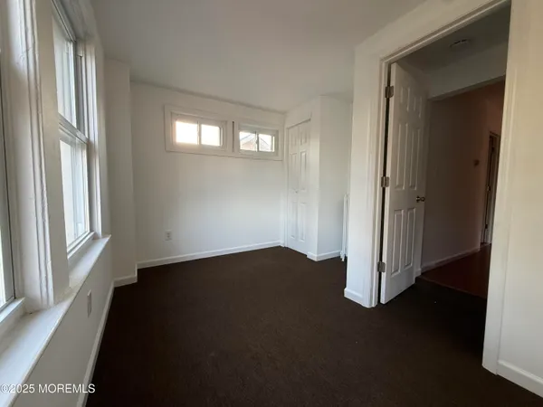 $2,100 | 604 Irving Place, Long Branch, NJ 07740